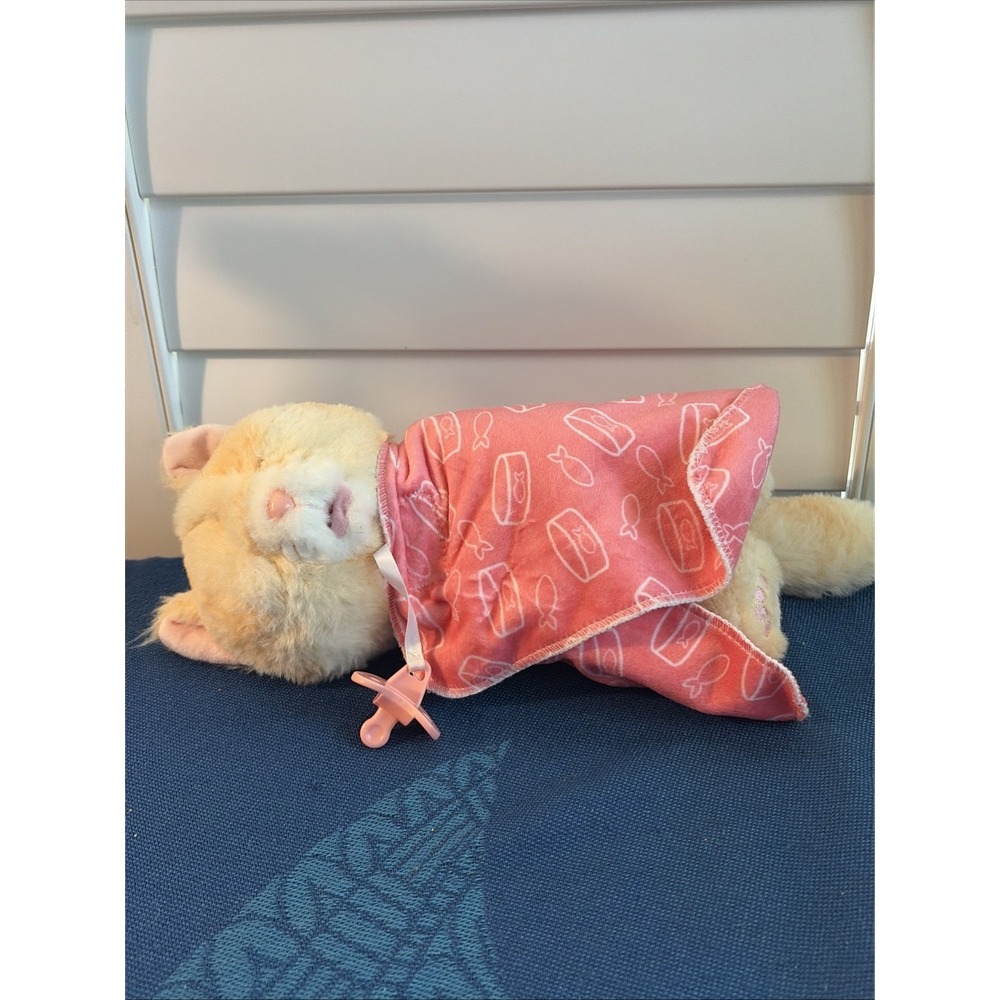 Little Live Pets Cat Plush Cozy Dozys Ginger Kitty Pacifier Works! Kitten